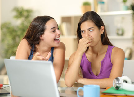 Ağız Kokusu Neden Olur?