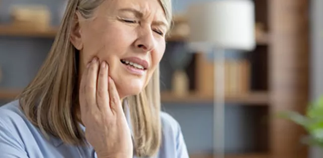 Çeneden Neden Ses Gelir?