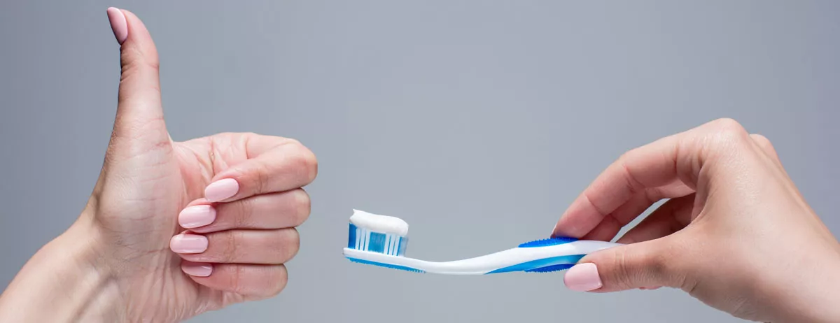 Diş Fırçası Hakkında Bilinmesi Gerekenler